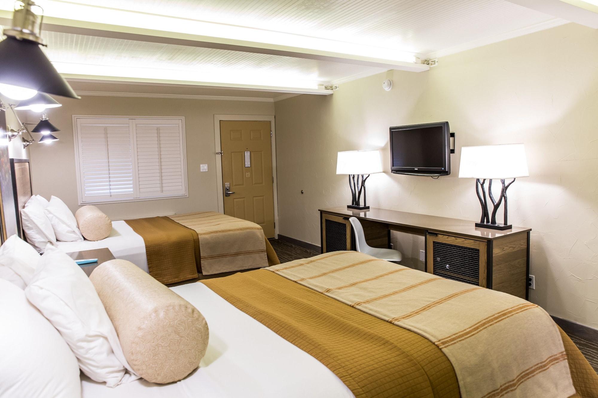 Fredericksburg Inn And Suites Esterno foto