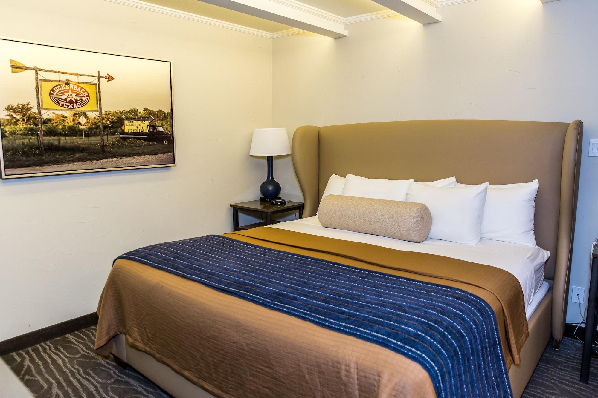 Fredericksburg Inn And Suites Esterno foto